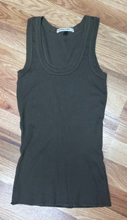 Short Scoop Neck Tank