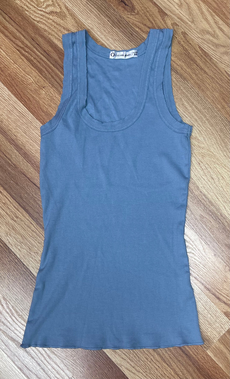 Short Scoop Neck Tank