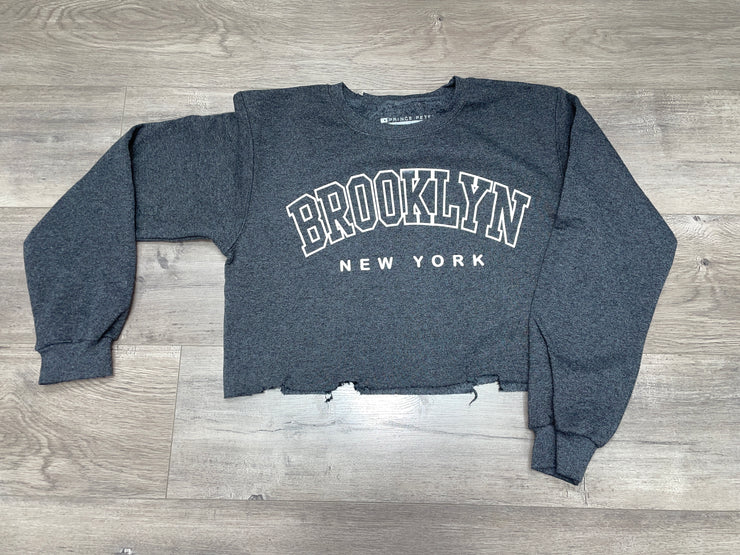 Brooklyn Varsity Cropped Pullover Sweatshirt