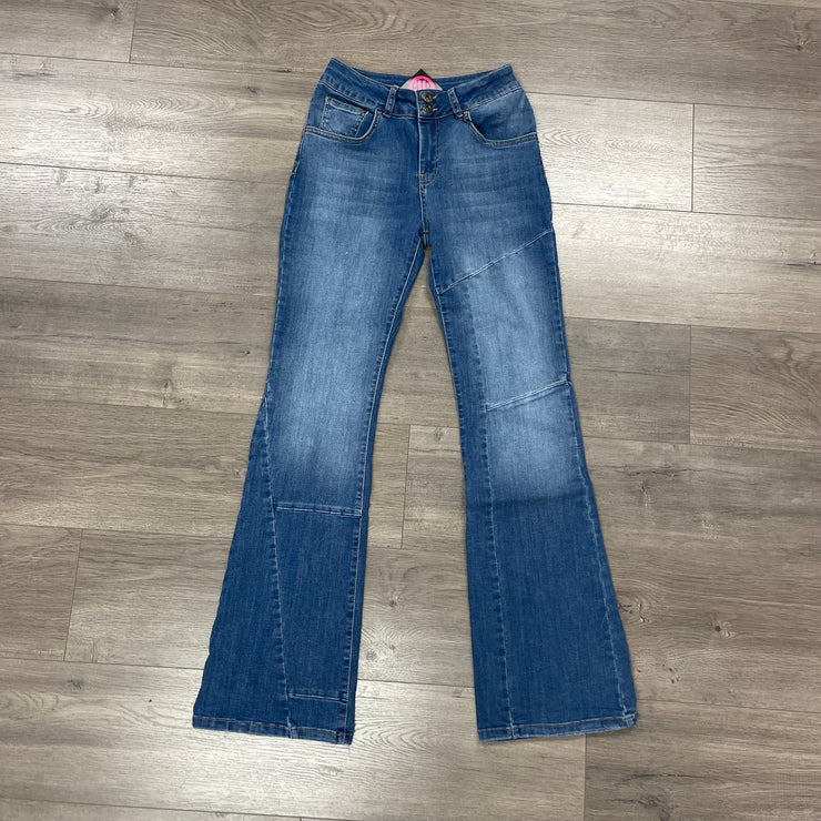 Beverly Skinny Flair Jean with Seam Detail