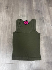 Cropped Scoop Neck Tank