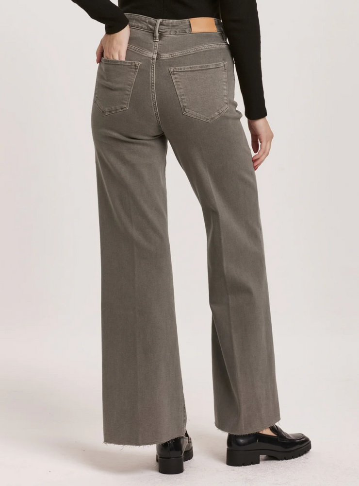 Fiona Graphite Wide Leg Jeans