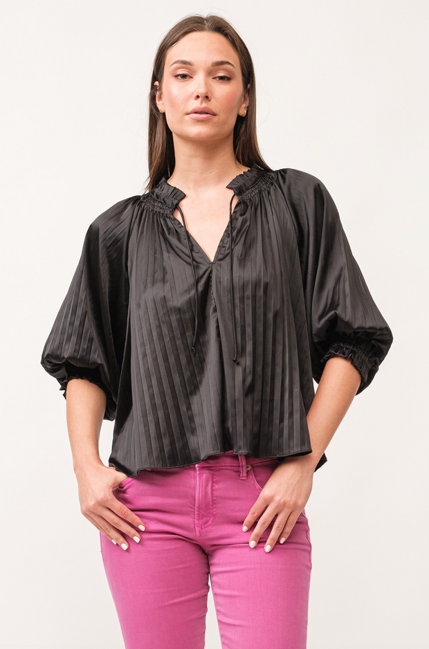 Anna Relaxed Fit Pleated Blouse