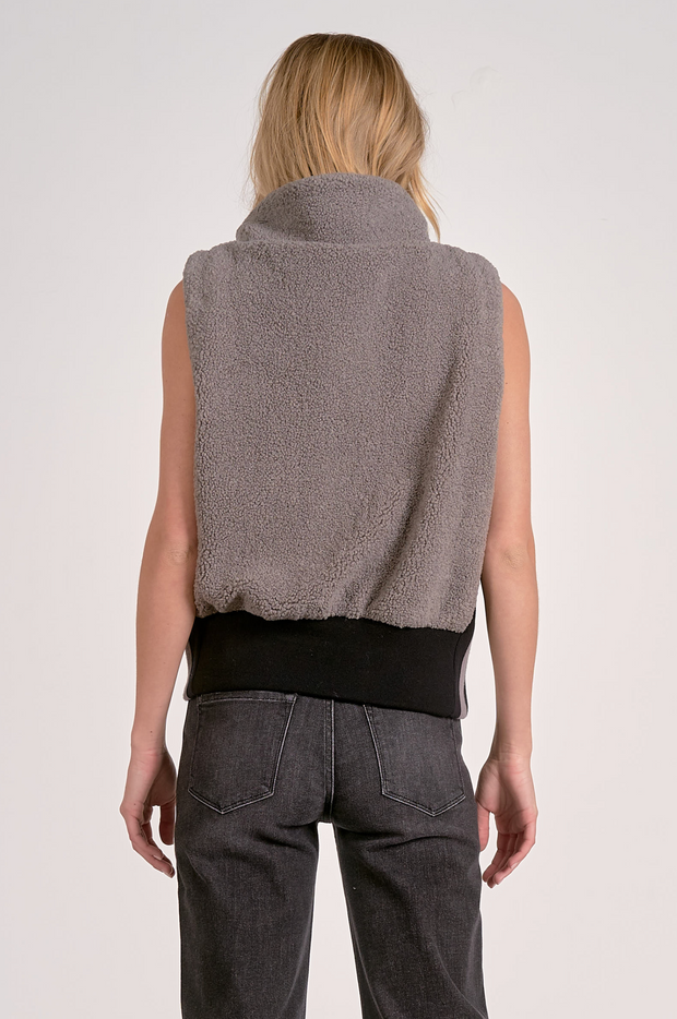 Aspen Sherpa Vest