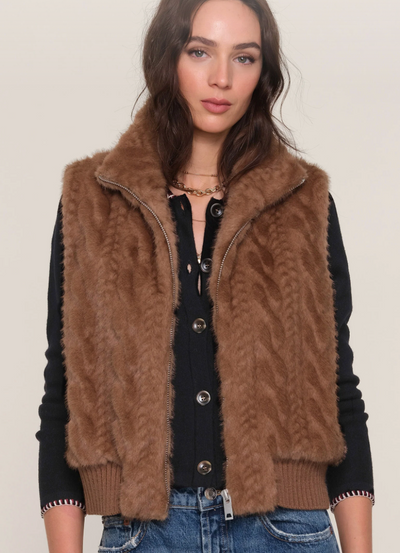 Liana Vest