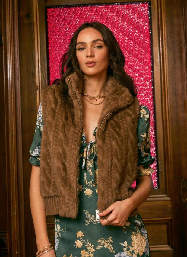 Liana Vest