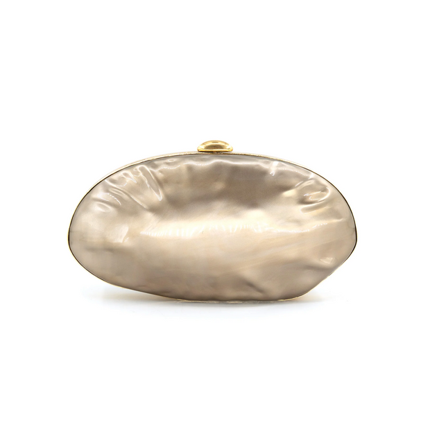 Kabibe Shell Clutch