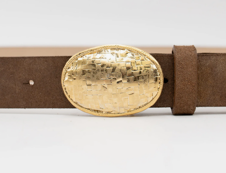 Textured Buckle Leather Belt