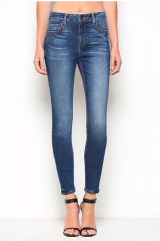 High Rise Clean Ankle Skinny