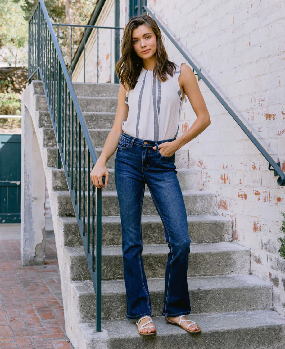 【AAKE】TRACK LINE BOOTCUT PT Women's Embellished Bootcut Jeans – Westique